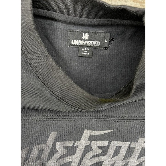 NWOT Undefeated Shirt Mens Large Black & White T-Shirt Short Sleeve UNDFTD - Picture 5 of 6